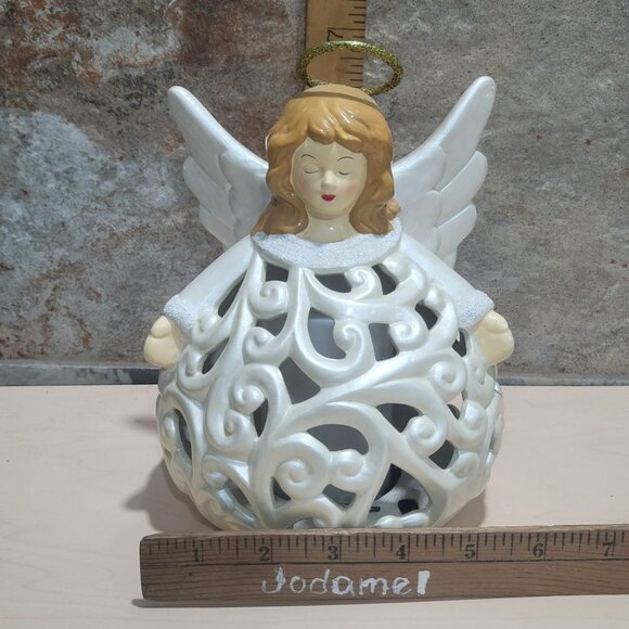 Angel Luminary Flameless LED Light Candle Changes Colors Christmas Decor Figurin - Picture 10 of 14